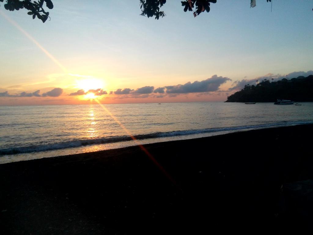 Sunrise Cafe Bungalows Amed Eksteriør bilde